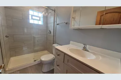 3238 N Hamlin Avenue #2, Chicago, IL 60618 - Photo 7
