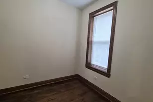 3238 N Hamlin Ave, Chicago, IL 60618 - Photo 11