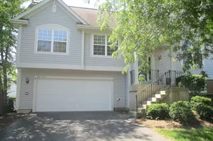 881 Essex Cir, Grayslake, IL 60030 - Photo 1