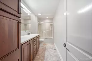 900 White Oak Dr, North Aurora, IL 60542 - Photo 21