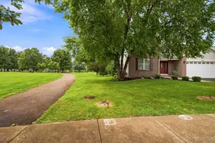 900 White Oak Dr, North Aurora, IL 60542 - Photo 31
