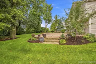 900 White Oak Dr, North Aurora, IL 60542 - Photo 33