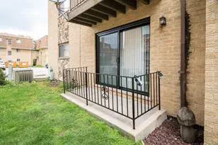 8504 W Catherine Ave, Chicago, IL 60656 - Photo 17