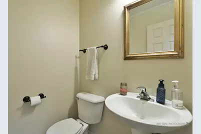 91 E Haines Drive, Hainesville, IL 60030 - Photo 11