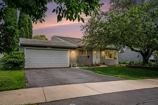 1132 Wishing Well Ln, Naperville, IL 60564 - Photo 1
