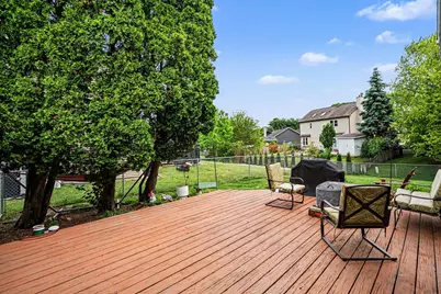 1132 Wishing Well Lane, Naperville, IL 60564 - Photo 17