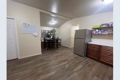 1094 Testa Drive, Justice, IL 60458 - Photo 9