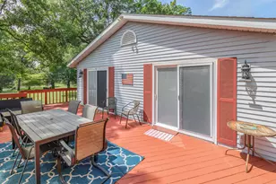 1301 Holiday Dr, Sandwich, IL 60548 - Photo 33
