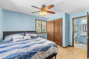 1301 Holiday Dr, Sandwich, IL 60548 - Photo 15