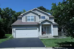 352 N Cornerstone Dr, Volo, IL 60020 - Photo 1
