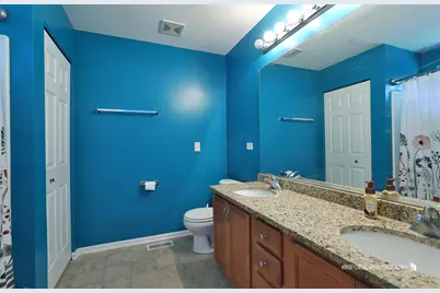 352 N Cornerstone Drive, Volo, IL 60020 - Photo 13