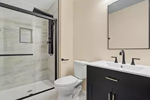 5 Keswick Ln, Vernon Hills, IL 60061 - Photo 9