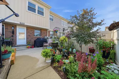 262 Bay Street, Wood Dale, IL 60191 - Photo 33