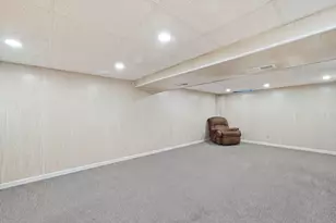 262 Bay St, Wood Dale, IL 60191 - Photo 23