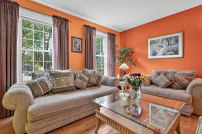 531 Springwood Avenue, East Dundee, IL 60118 - Photo 5