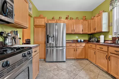 531 Springwood Avenue, East Dundee, IL 60118 - Photo 9