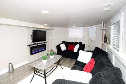 1318 S 61st Avenue, Cicero, IL 60804 - Photo 29