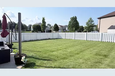 1312 Darlington Court, Hoffman Estates, IL 60169 - Photo 9