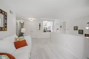 3028 Lexington Ln, Glenview, IL 60026 - Photo 13