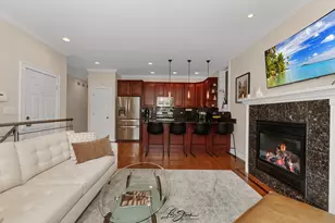 2027 W Race Ave, Chicago, IL 60612 - Photo 5