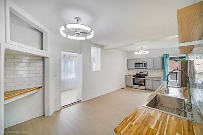 8100 S Cornell Avenue, Chicago, IL 60619 - Photo 9