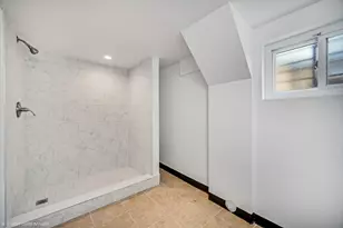 8100 S Cornell Ave, Chicago, IL 60619 - Photo 25