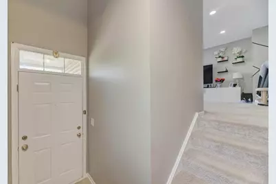 567 Declaration Lane, Aurora, IL 60502 - Photo 3