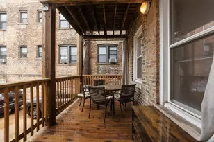 954 W Cuyler Ave, Chicago, IL 60613 - Photo 9