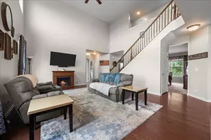 1554 Star Grass Cir, Aurora, IL 60506 - Photo 9