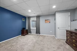1554 Star Grass Cir, Aurora, IL 60506 - Photo 25