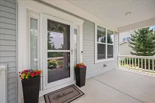 1554 Star Grass Cir, Aurora, IL 60506 - Photo 3
