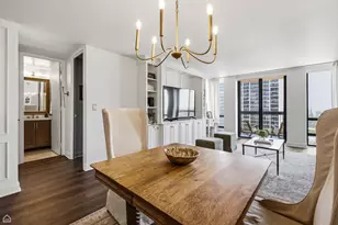 1660 N La Salle Dr, Chicago, IL 60614 - Photo 11