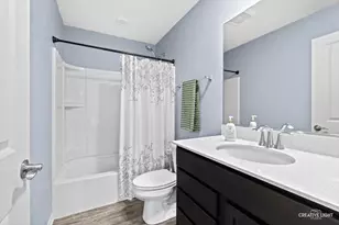 513 Creek Dr, Oswego, IL 60543 - Photo 11