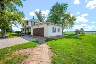 9101 Old Silo Rd, Clifton, IL 61727 - Photo 39