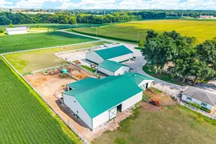 9101 Old Silo Rd, Clifton, IL 61727 - Photo 63