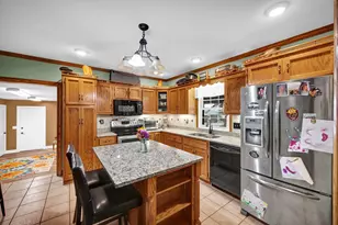 9101 Old Silo Rd, Clifton, IL 61727 - Photo 7