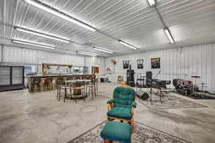 9101 Old Silo Rd, Clifton, IL 61727 - Photo 49