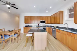 608 Hinman Ave, Evanston, IL 60202 - Photo 13