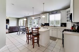 1904 Dakota Ridge, Johnsburg, IL 60051 - Photo 5