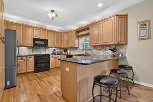 958 Premrose Ct, Romeoville, IL 60446 - Photo 9