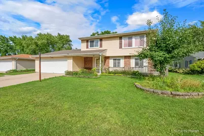 137 Mulford Drive, Elgin, IL 60120 - Photo 5