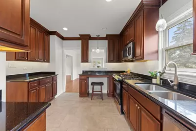 130 S Washington Street, Westmont, IL 60559 - Photo 7