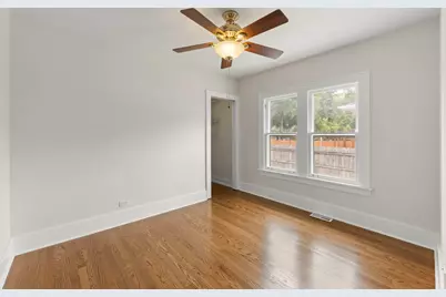 130 S Washington Street, Westmont, IL 60559 - Photo 13