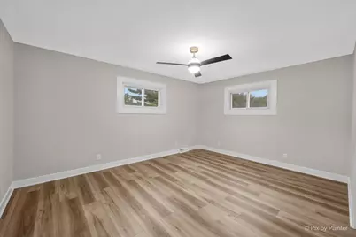 1245 W Violet Street, Freeport, IL 61032 - Photo 17