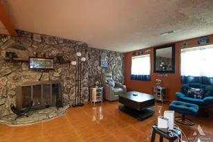 444 S Dorchester Ave, Glenwood, IL 60425 - Photo 25