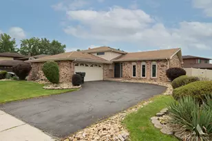 444 S Dorchester Ave, Glenwood, IL 60425 - Photo 37