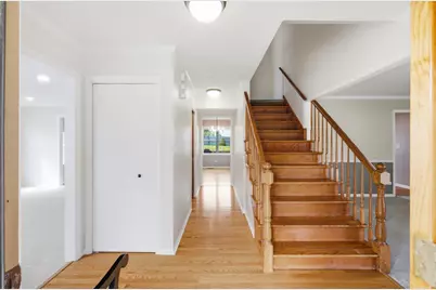356 Yorkshire Drive, Mundelein, IL 60060 - Photo 3