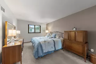 15213 Woodmar Dr, Orland Park, IL 60462 - Photo 17