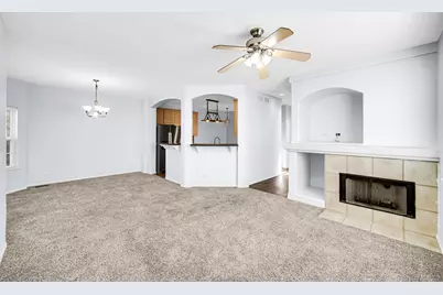 1252 Townes Circle, Aurora, IL 60502 - Photo 7