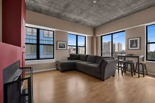 1122 W Catalpa Ave, Chicago, IL 60640 - Photo 5